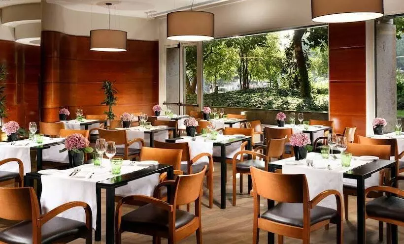 Fotos del hotel Unahotels Cusani Milano:  9