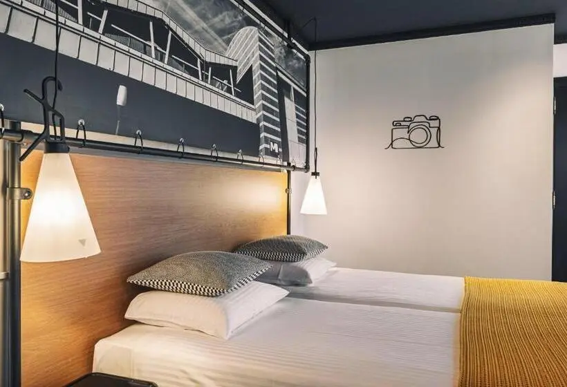 Fotos del hotel Zoom:  4