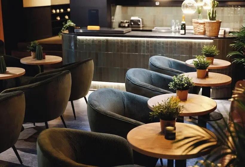 Fotos del hotel Zoom:  16