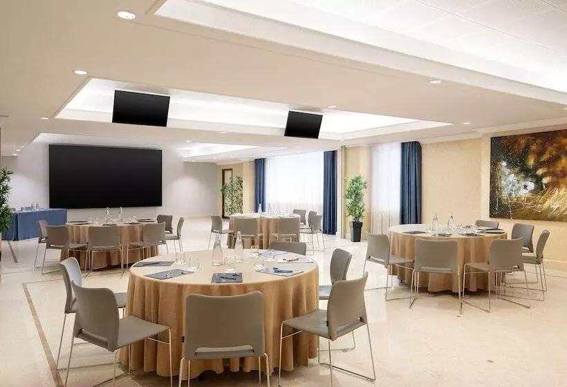 Fotos del hotel Courtyard By Marriott Rome Central Park:  23