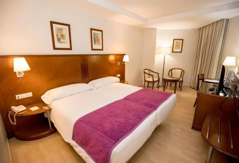 Fotos del hotel Golden Tulip Andorra Fenix:  2