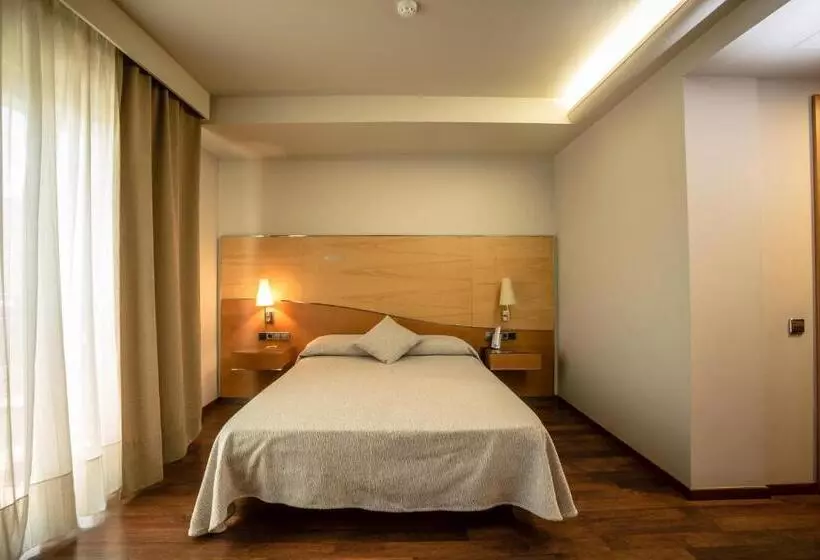 Fotos del hotel Rull:  2