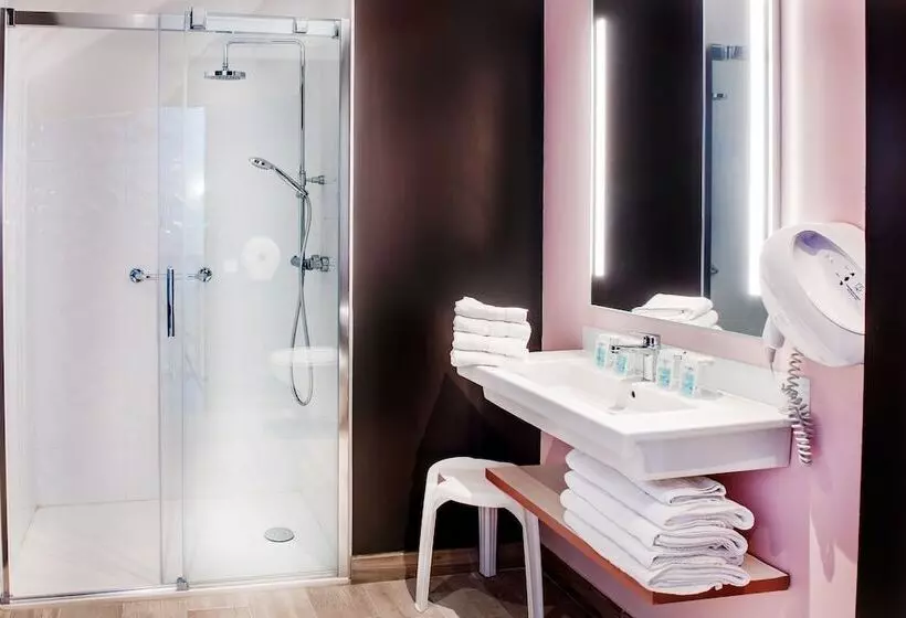 Fotos del hotel Hôtel Sainte-rose:  12