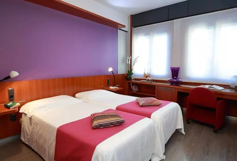 Fotos del hotel Mediolanum:  17