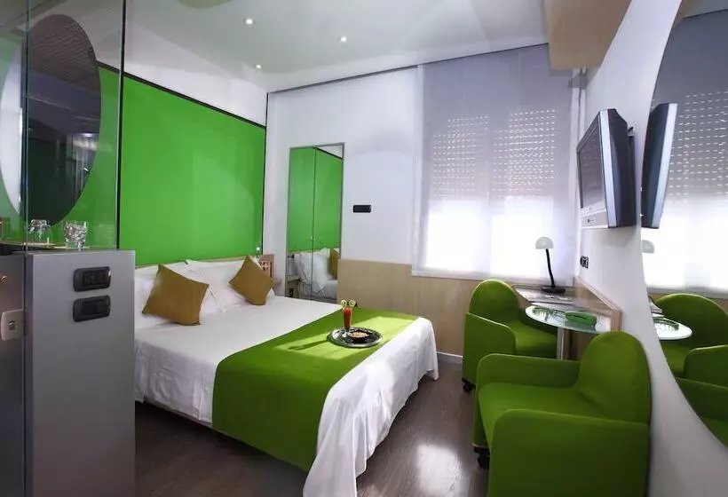 Fotos del hotel Mediolanum:  21