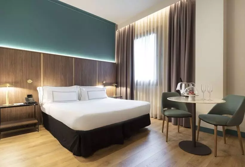 Fotos del hotel Meliá Milano:  17