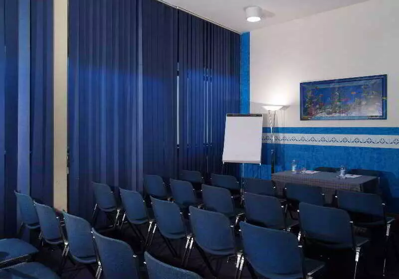 Fotos del hotel Meridiana:  15