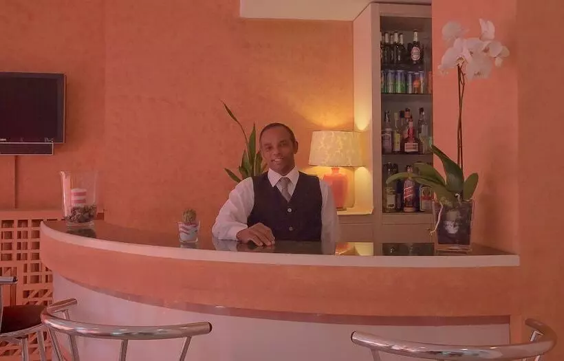 Fotos del hotel Meridiana:  14