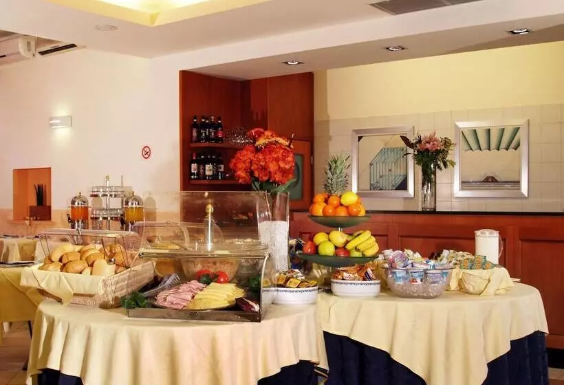 Fotos del hotel Meridiana:  25