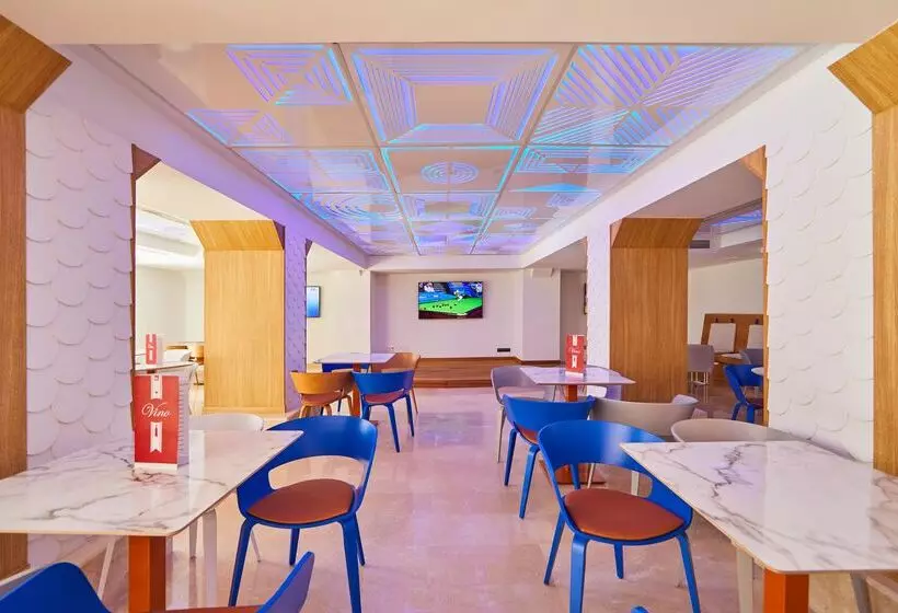 Fotos del hotel Mll Mediterranean Bay - Adults Only:  16