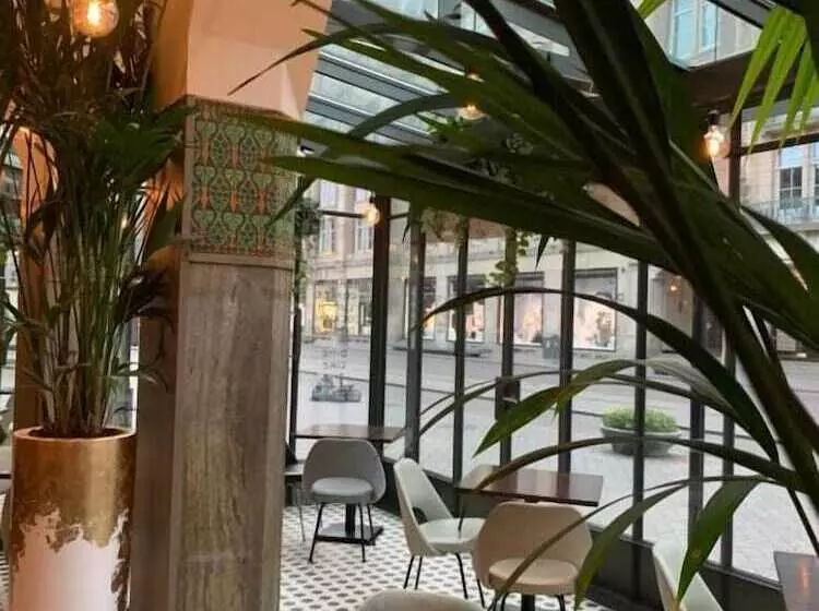 Fotos del hotel Amsterdam De Roode Leeuw:  6