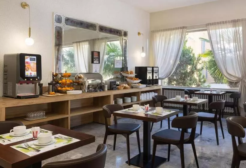 Fotos del hotel Locarno:  19