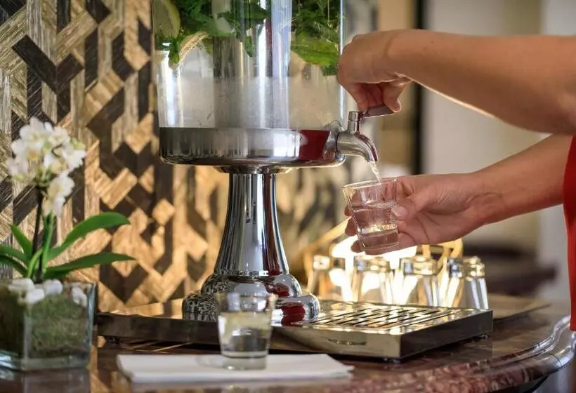 Fotos del hotel Locarno:  7