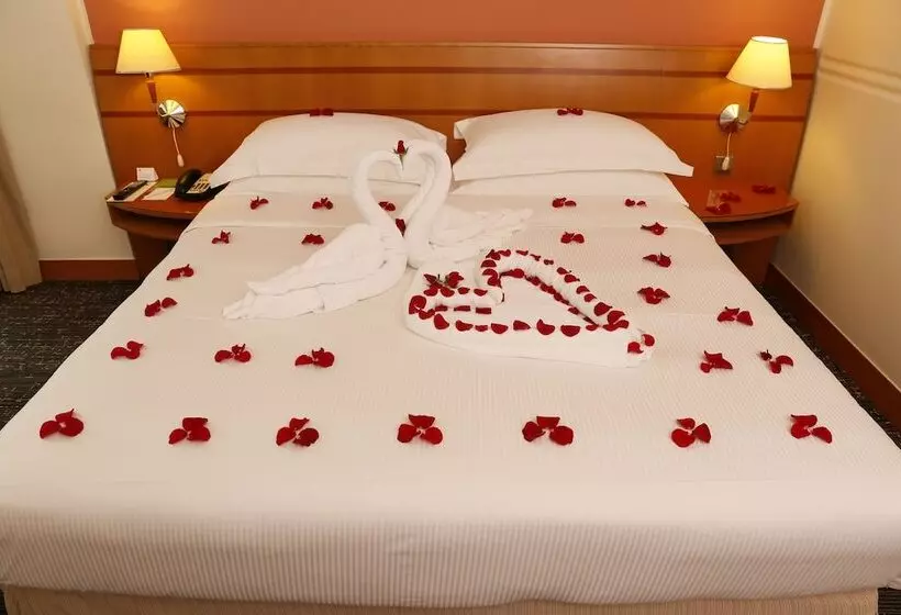 Fotos del hotel J5 Hotels Port Saeed:  50