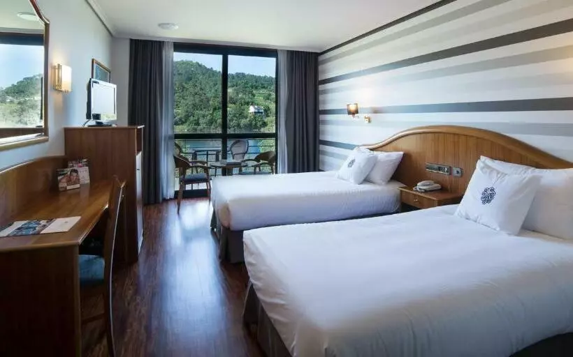 Laias Caldaria Hotel Y Balneario