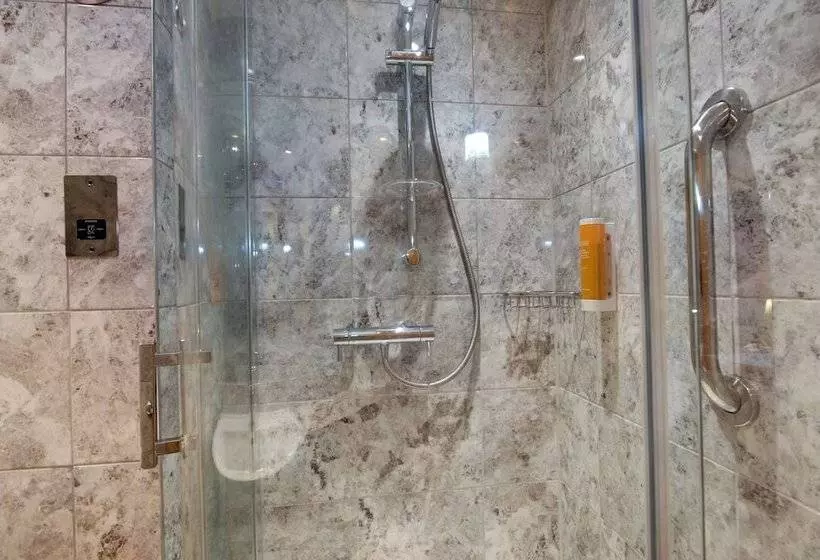 Fotos del hotel Waterloo Hub  & Suites:  13