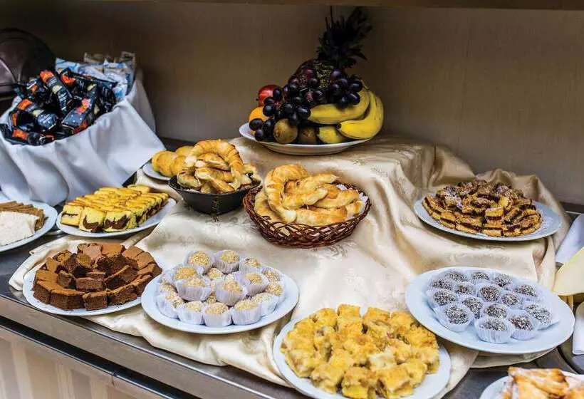 Fotos del hotel Howard Johnson Plaza Florida Street:  2