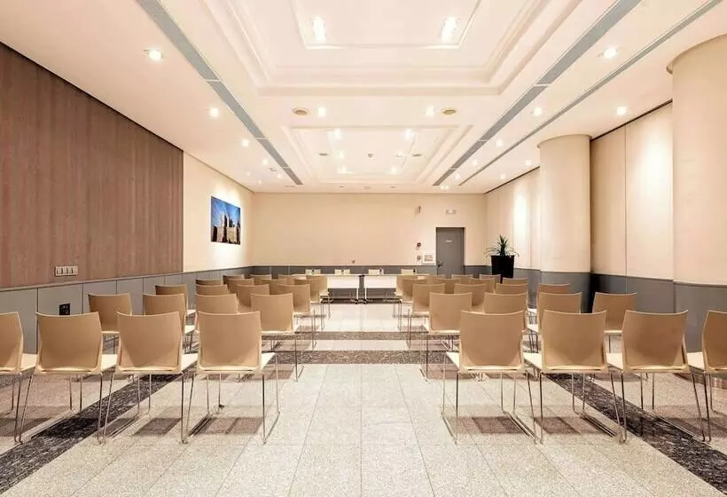 Fotos del hotel León Camino, Affiliated by Meliá:  13