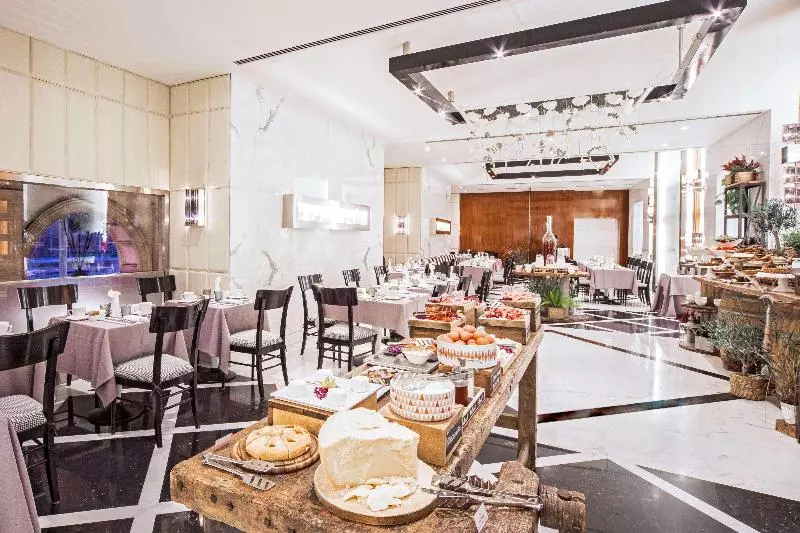 Fotos del hotel Anantara Palazzo Naiadi:  88