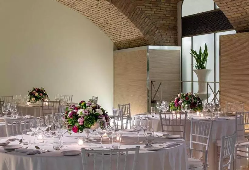 Fotos del hotel Anantara Palazzo Naiadi:  77