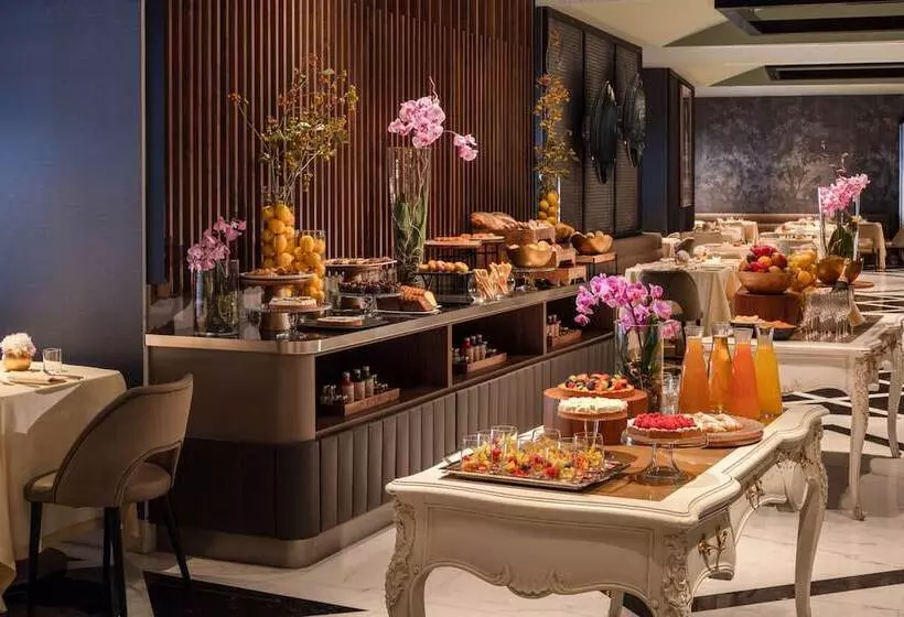 Fotos del hotel Anantara Palazzo Naiadi:  93