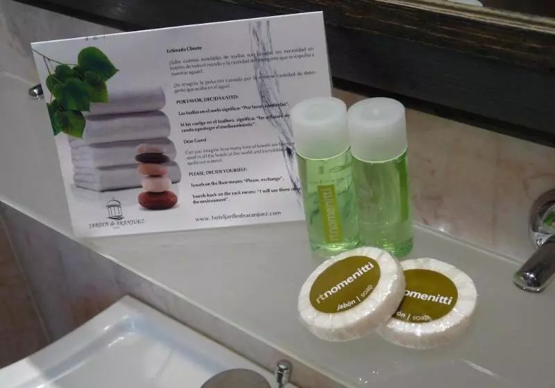 Fotos del hotel Jardín De Aranjuez:  11