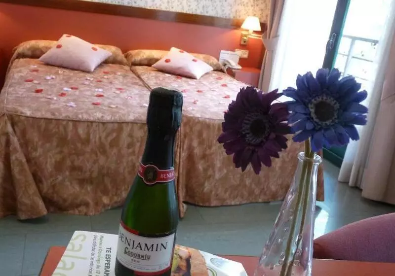 Fotos del hotel Jardín De Aranjuez:  15