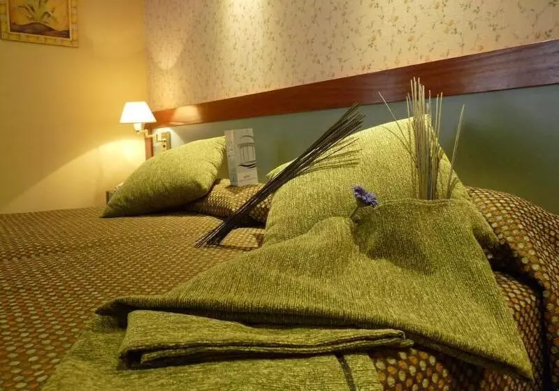 Fotos del hotel Jardín De Aranjuez:  17