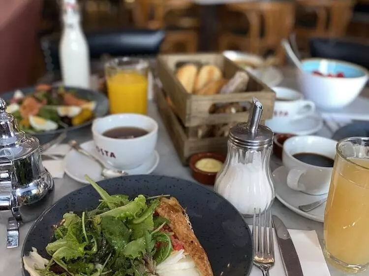 Fotos del hotel Saint Nicolas:  12