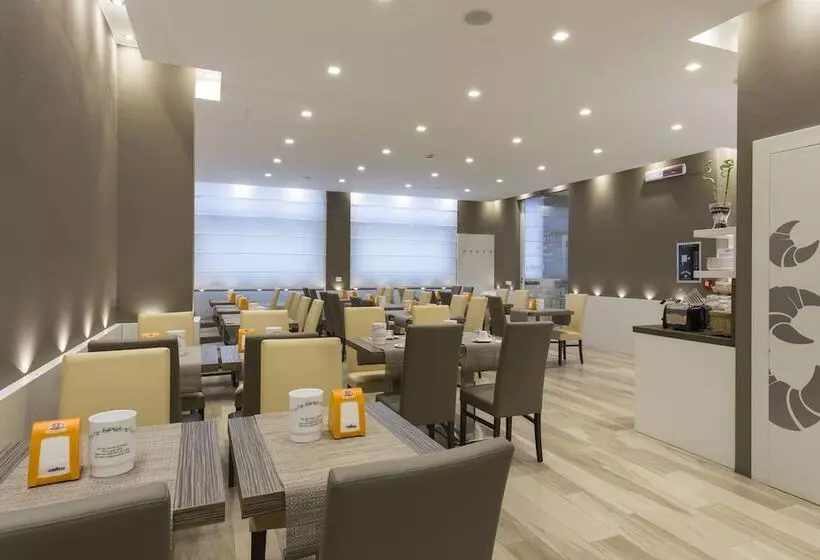 Fotos del hotel Mistral:  7