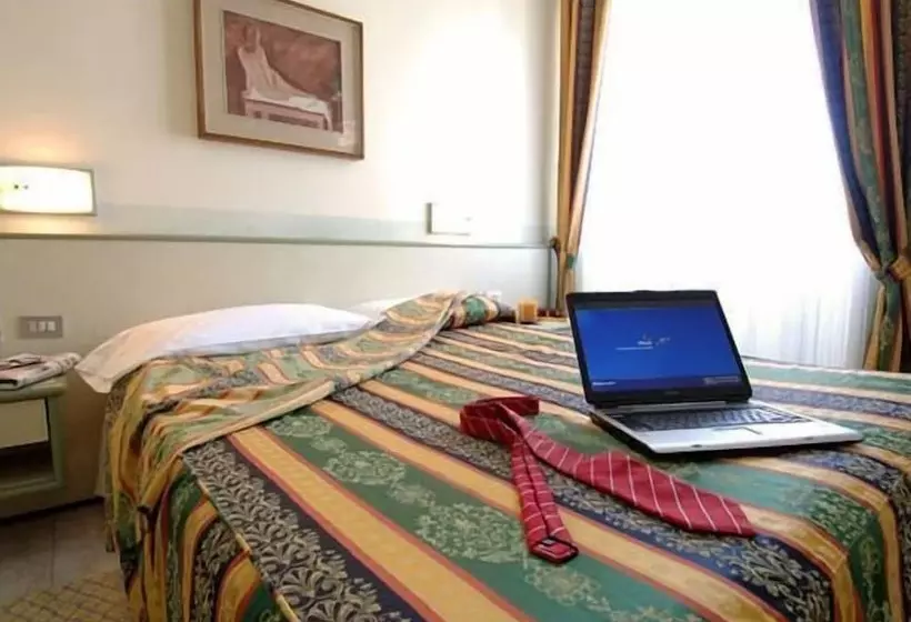 Fotos del hotel Mistral:  6