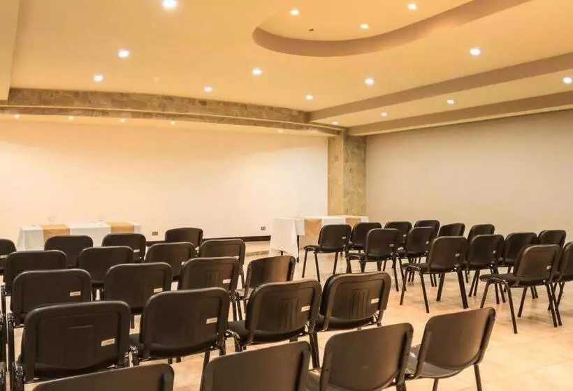 Fotos del hotel Montaña De Fuego:  4