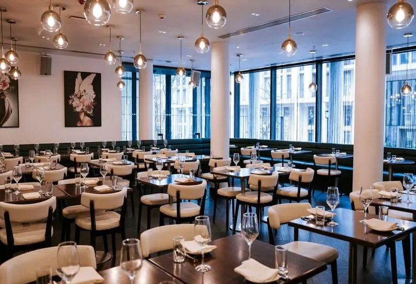 Fotos del hotel The Westminster London, Curio Collection By Hilton:  28