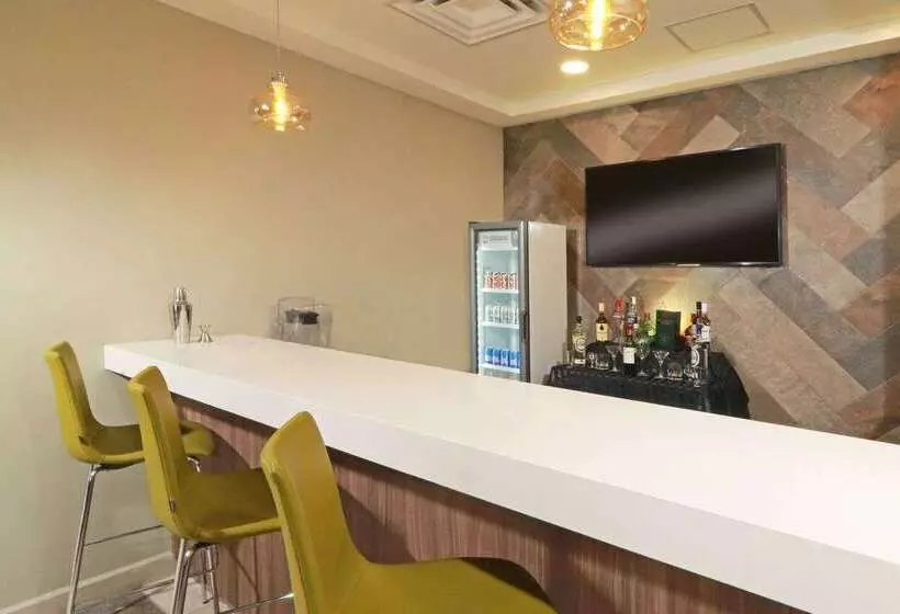 Fotos del hotel Wyndham Garden Monterrey Valle Real:  6