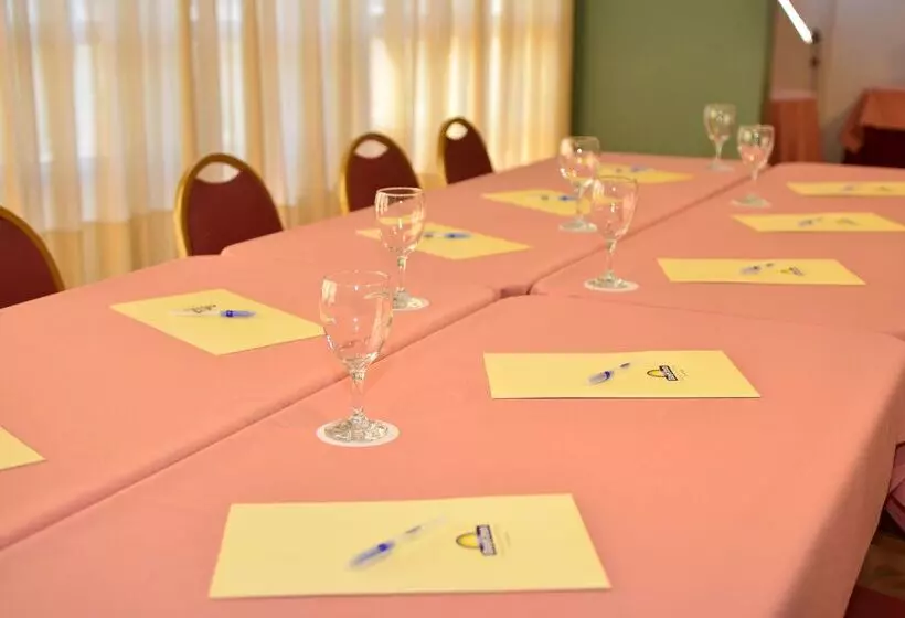 Fotos del hotel Days Inn By Wyndham Montevideo:  22