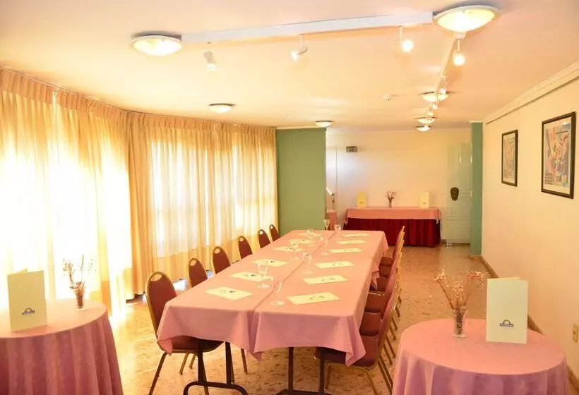 Fotos del hotel Days Inn By Wyndham Montevideo:  11