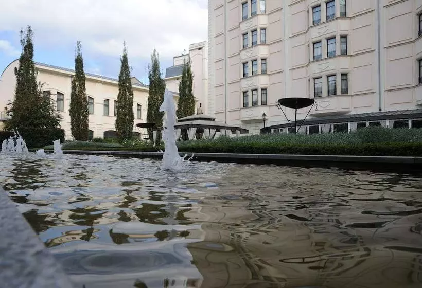 Fotos del hotel Grand Visconti Palace:  16