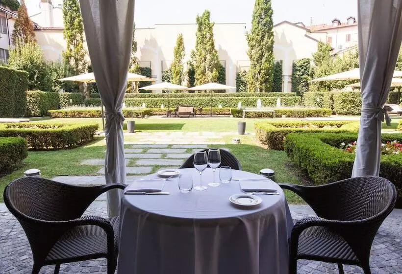 Fotos del hotel Grand Visconti Palace:  6