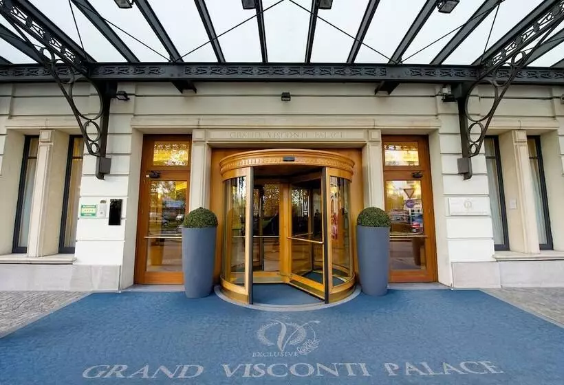 Fotos del hotel Grand Visconti Palace:  8