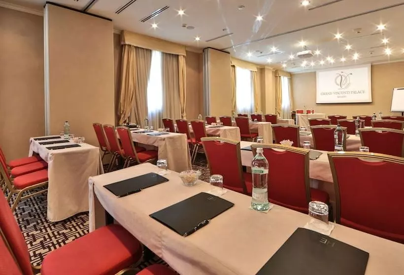 Fotos del hotel Grand Visconti Palace:  10