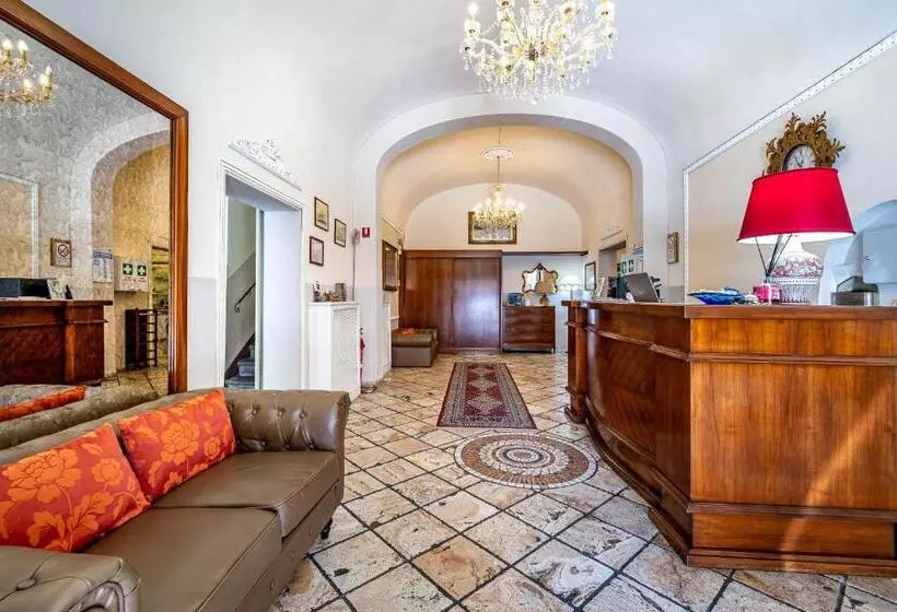 Fotos del hotel Minerva:  2