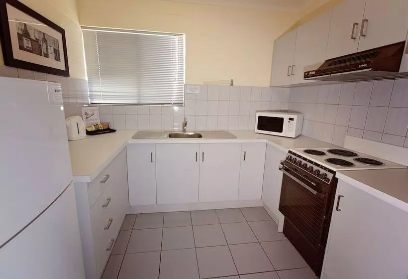 Fotos del hotel White Lace Motor Inn:  3