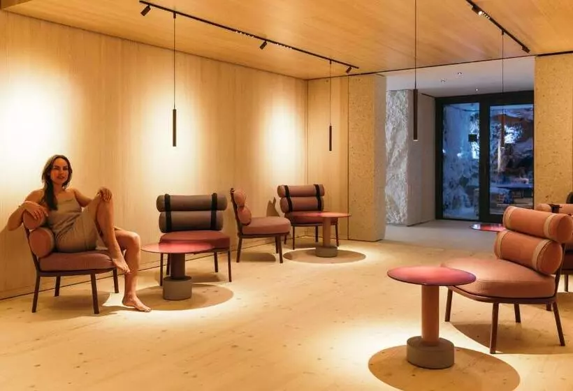 Fotos del hotel La Couronne Superior:  4