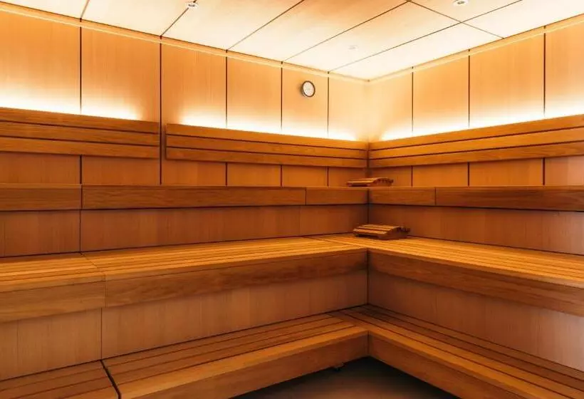 Fotos del hotel La Couronne Superior:  7