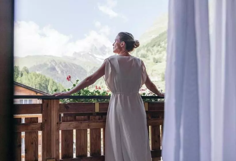 Fotos del hotel La Couronne Superior:  9