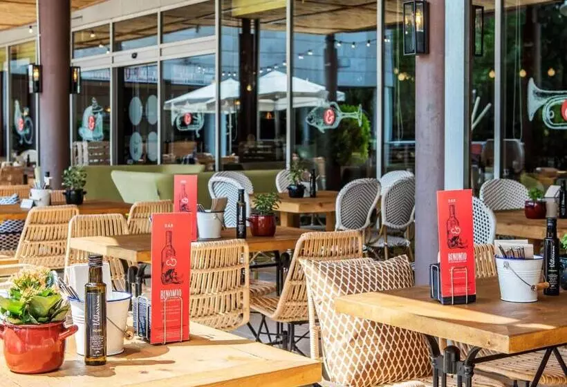 Fotos del hotel Novotel Barcelona Cornella:  12