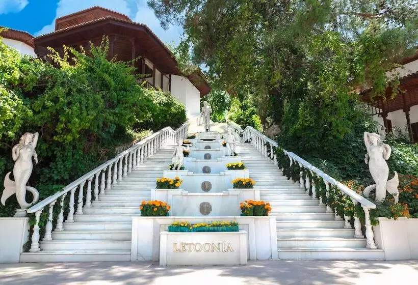 Fotos del hotel Club &  Letoonia:  5