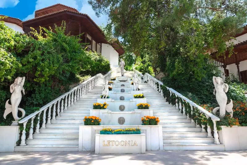 Fotos del hotel Club &  Letoonia:  11