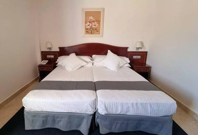 Fotos del hotel Gran Legazpi:  10