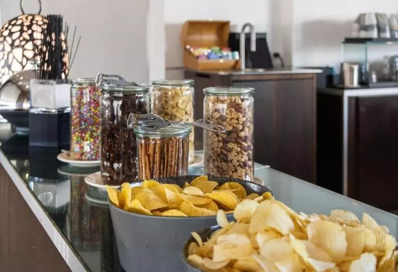 Fotos del hotel The Square:  3